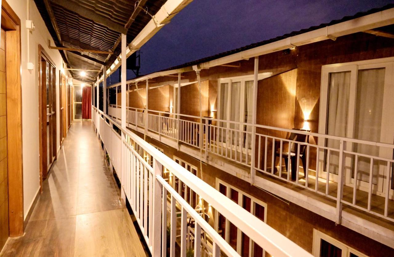 Vedana Retreat Arambol Hotell Exteriör bild