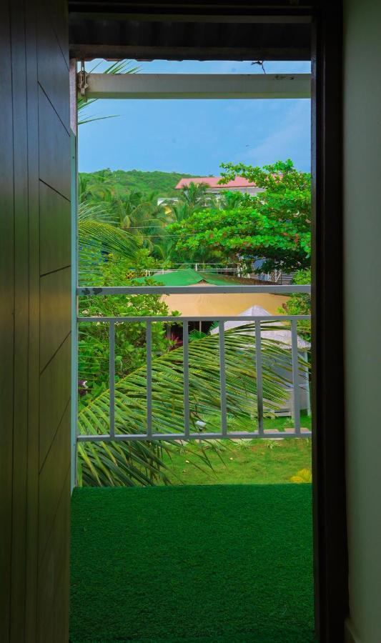 Vedana Retreat Arambol Hotell Exteriör bild