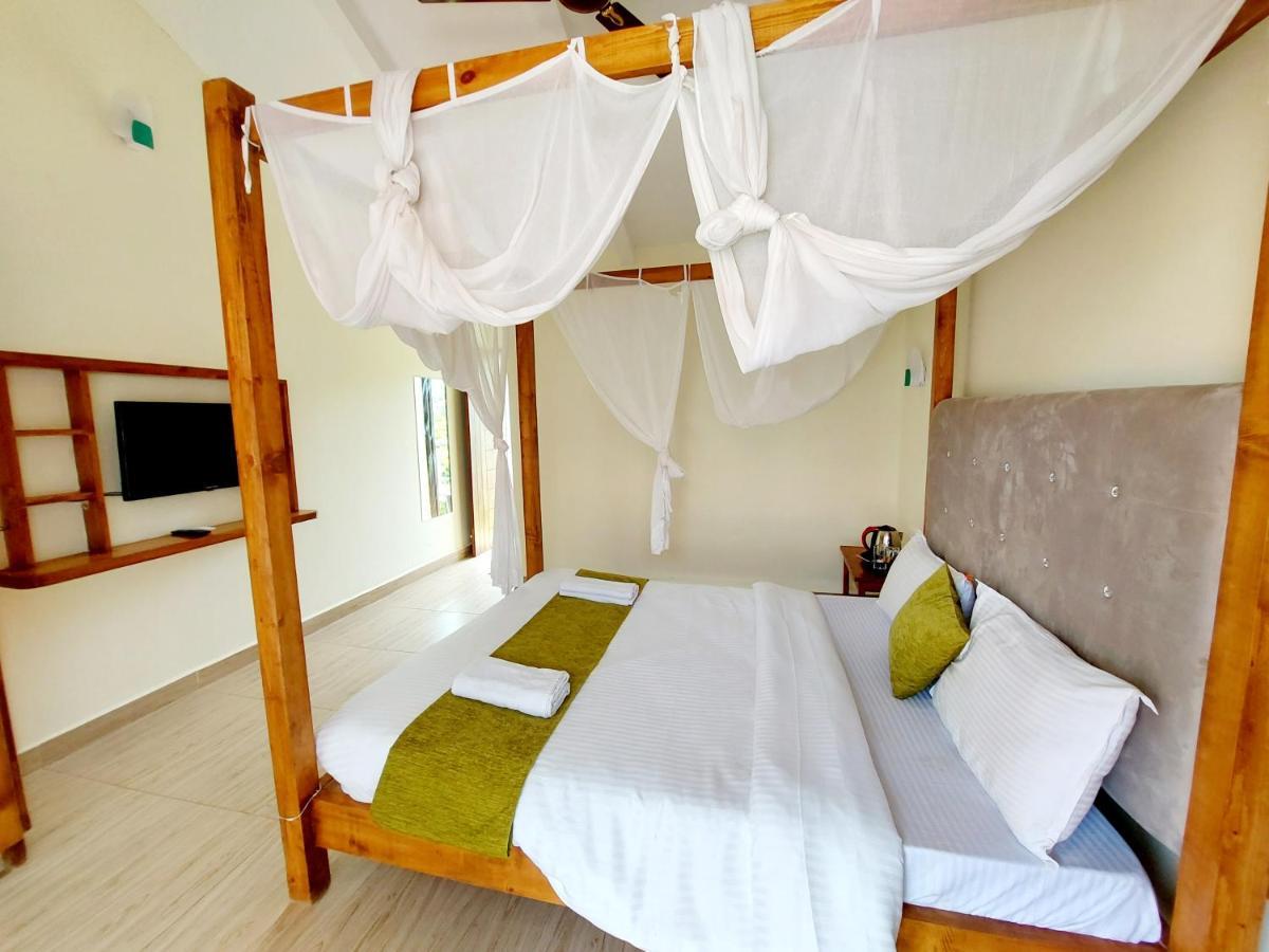 Vedana Retreat Arambol Hotell Exteriör bild